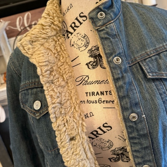 Vintage Gap Denim Jacket Warm Sherpa Lined Women’s Size Small Winter Cotton Coat - Picture 5 of 8